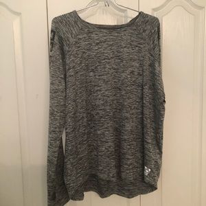 Long sleeve workout/lounge top!